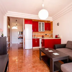 https://orlando-85-costa-adeje-tenerife.adeje-hotels.com